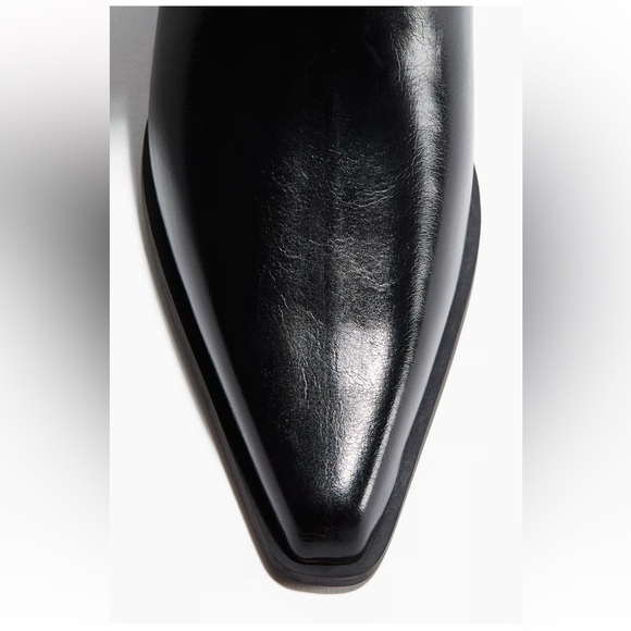 NWT Thigh High Limited Edition Boots - Picture 6 of 6